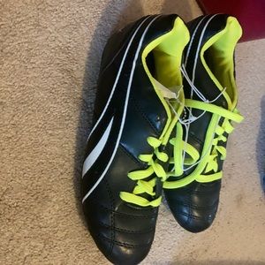 Size 5 black and neon green cleats